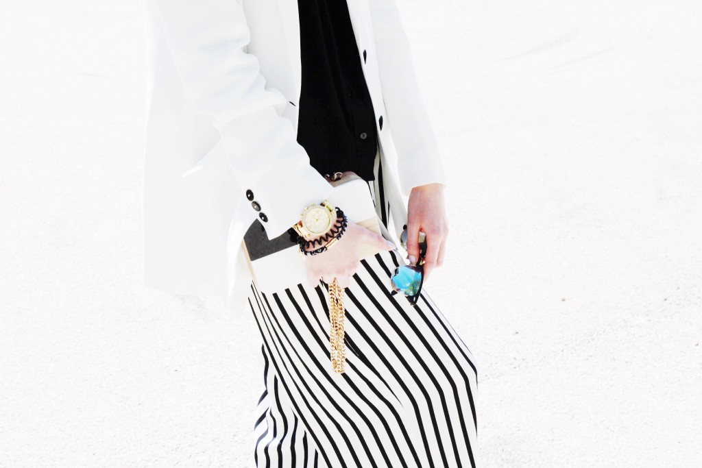 Black-White Stripes with Beige Details